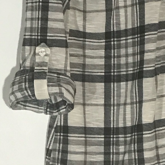 Day Trip Blouse Plaid Long sleeve size Large - Picture 3 of 9